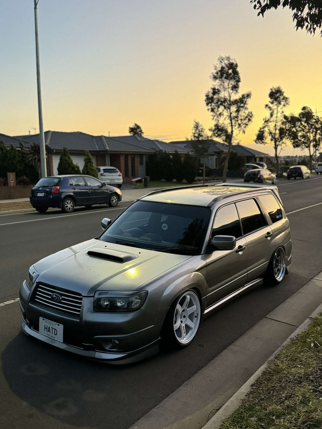 Solid window banners