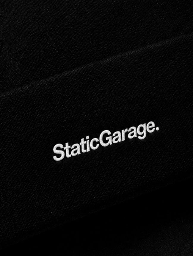 Staticgarage beanie